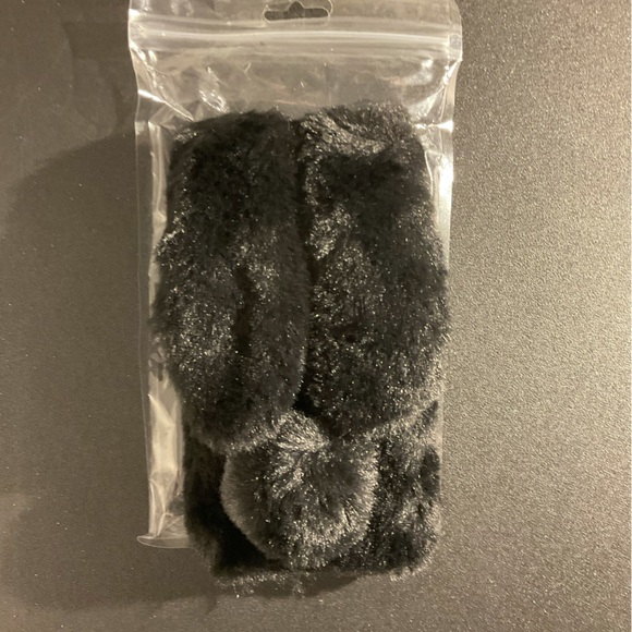 Bunny iPhone case - Picture 2 of 3